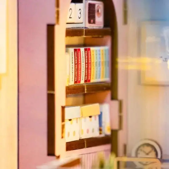 Pink Loft DIY Book Nook Kit Model to assemble