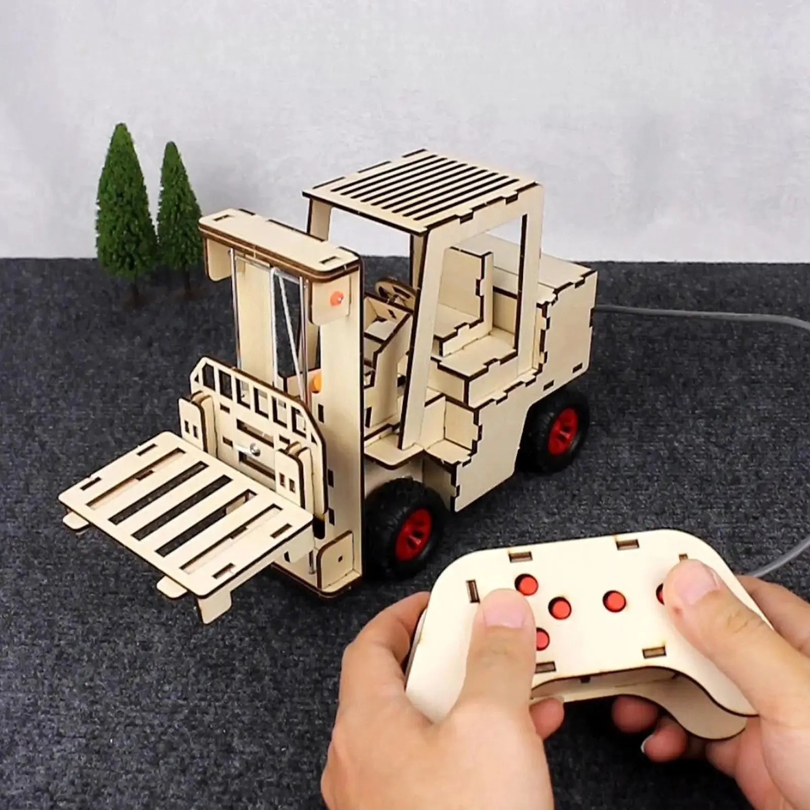 Forklift Wooden Model Kits Remote Control - Model to assemble
