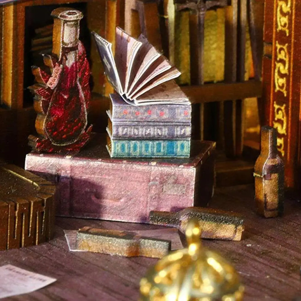 Pirates' Den DIY Book Nook Kit Model to assemble