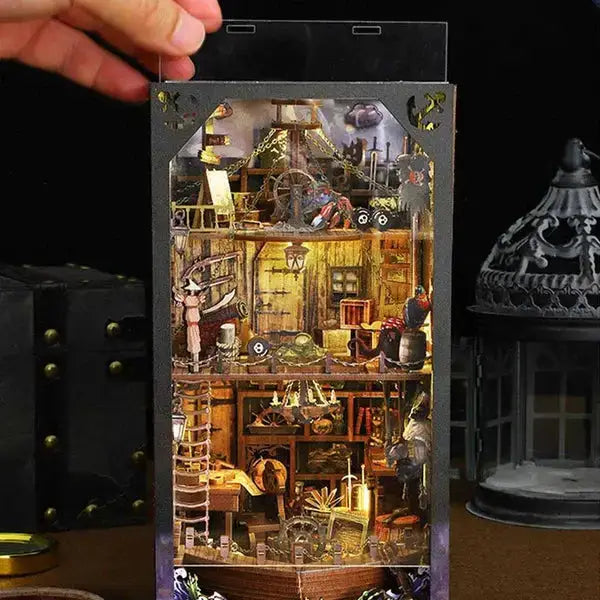 Pirates' Den DIY Book Nook Kit Model to assemble