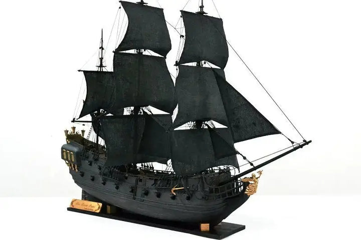 The black Pearl Golden version Metal Model to assemble