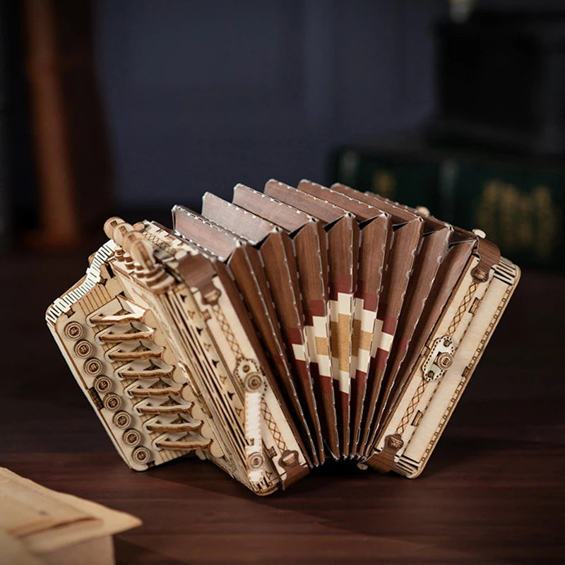 Musical Instruments : Saxophone, Drum, Accordion, Cello - Model to assemble