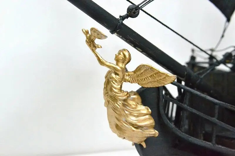 The black Pearl Golden version