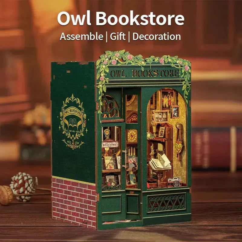 DIY Bookstore Book Nook with Light - Model to assemble