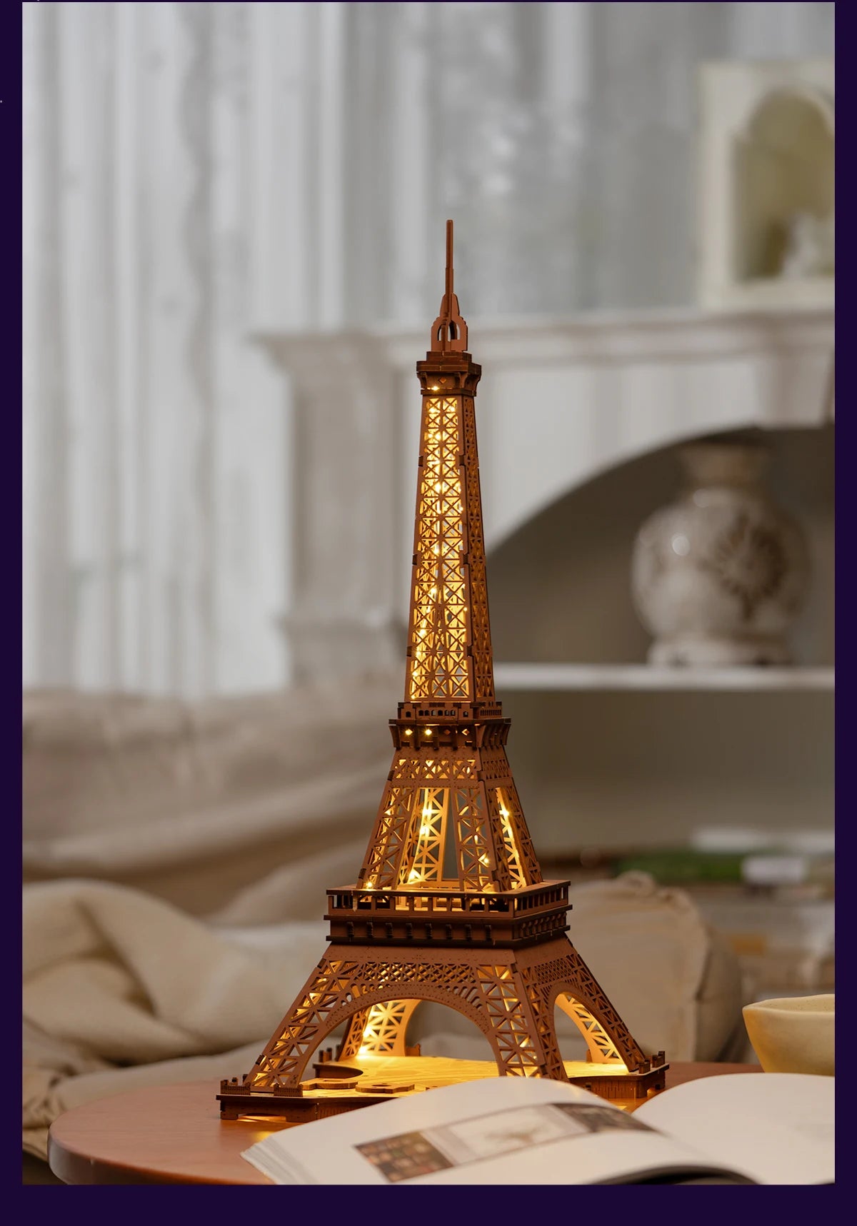 Night of the Eiffel Tower (light string included) - Model to assemble