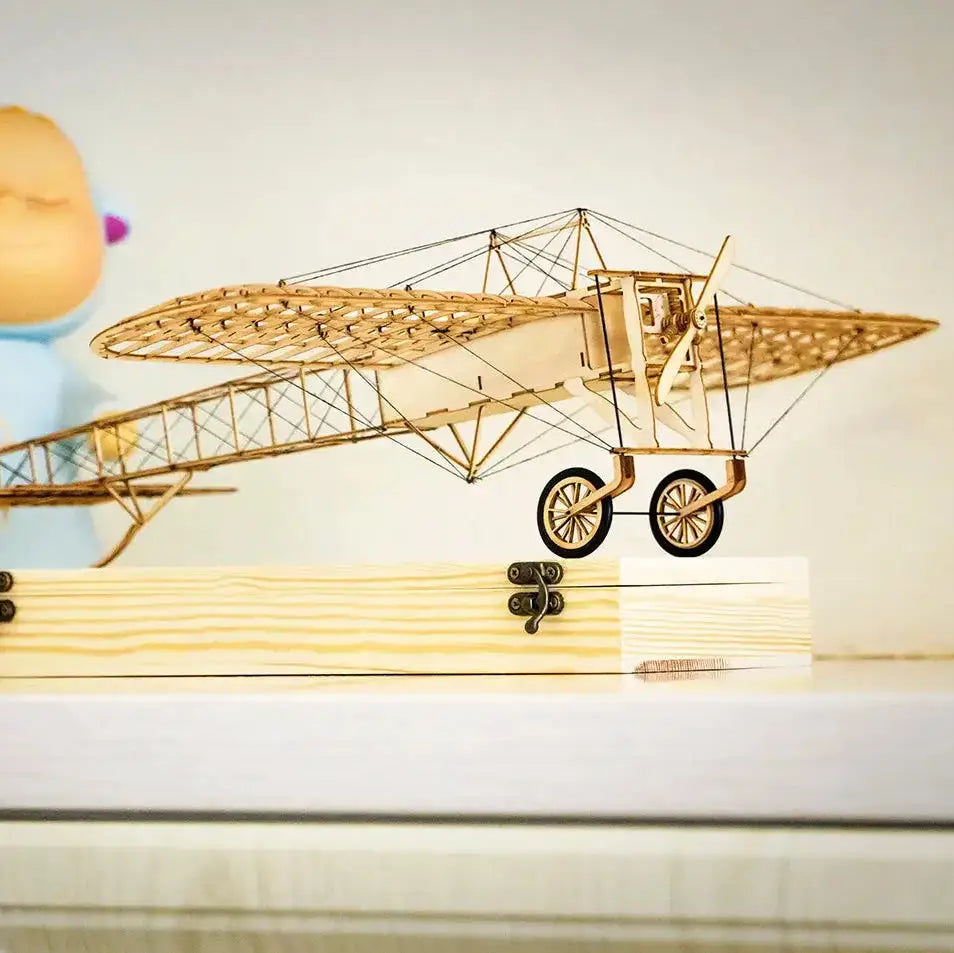 Blériot XI 1:20 Wooden Aircraft Model Kit