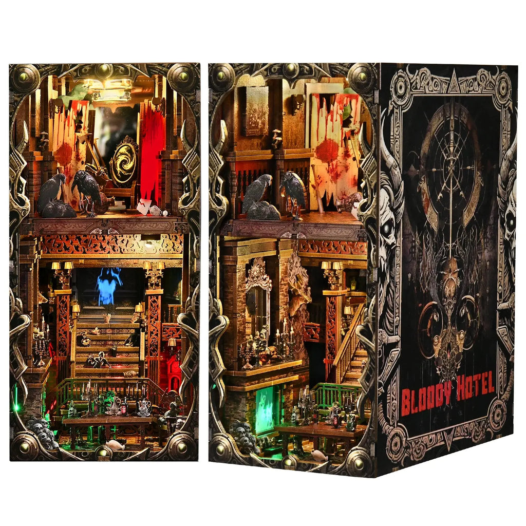 The Haunted Hotel Halloween Bookend - Model to assemble