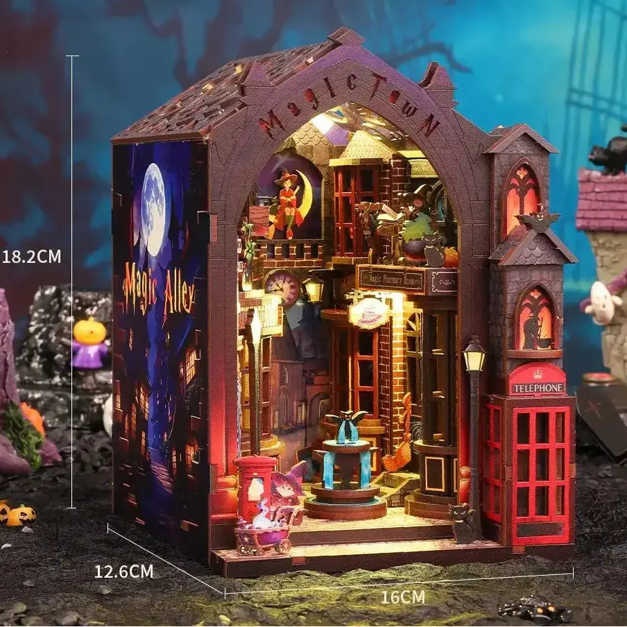 "Magic Alley" Bookend - Model to assemble
