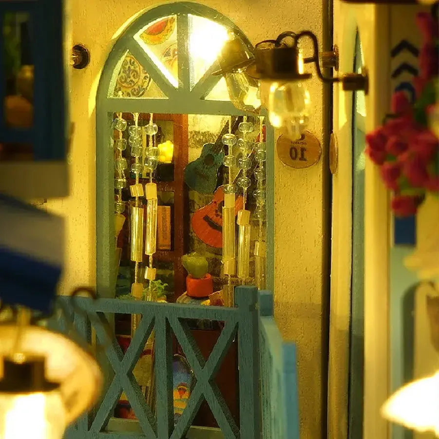 Wooden Doll House Bookshelf With Light - Model to assemble