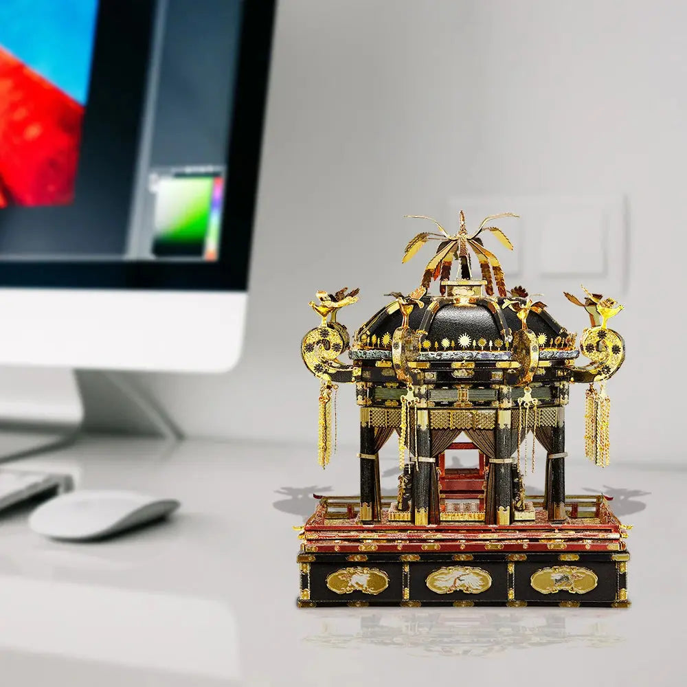 Takamikura Throne 3D Metal Puzzle - Model to assemble