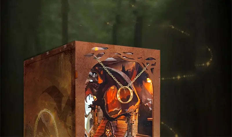 The Lord of the Rings Book Nook - Model to assemble
