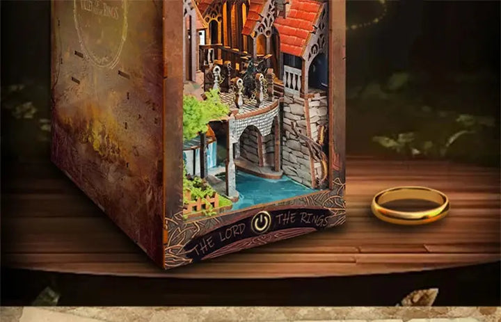 The Lord of the Rings Book Nook - Model to assemble