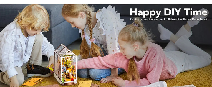 Doll House for Bookshelf - Model to assemble