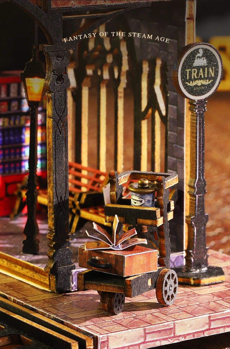 Rail-track Secluded City Figurines Miniatures Bookend Assembled Houses - Model to assemble