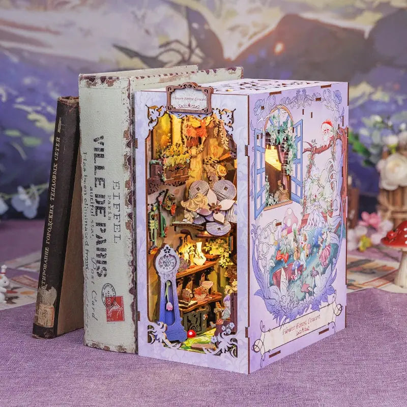 DIY Bookstore Book Nook with Light - Model to assemble