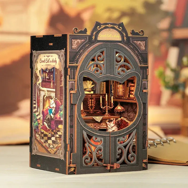 DIY Bookstore Book Nook with Light - Model to assemble