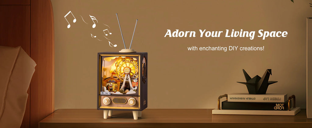 Sakura Dreamy TV Music Box with Light - Model to assemble