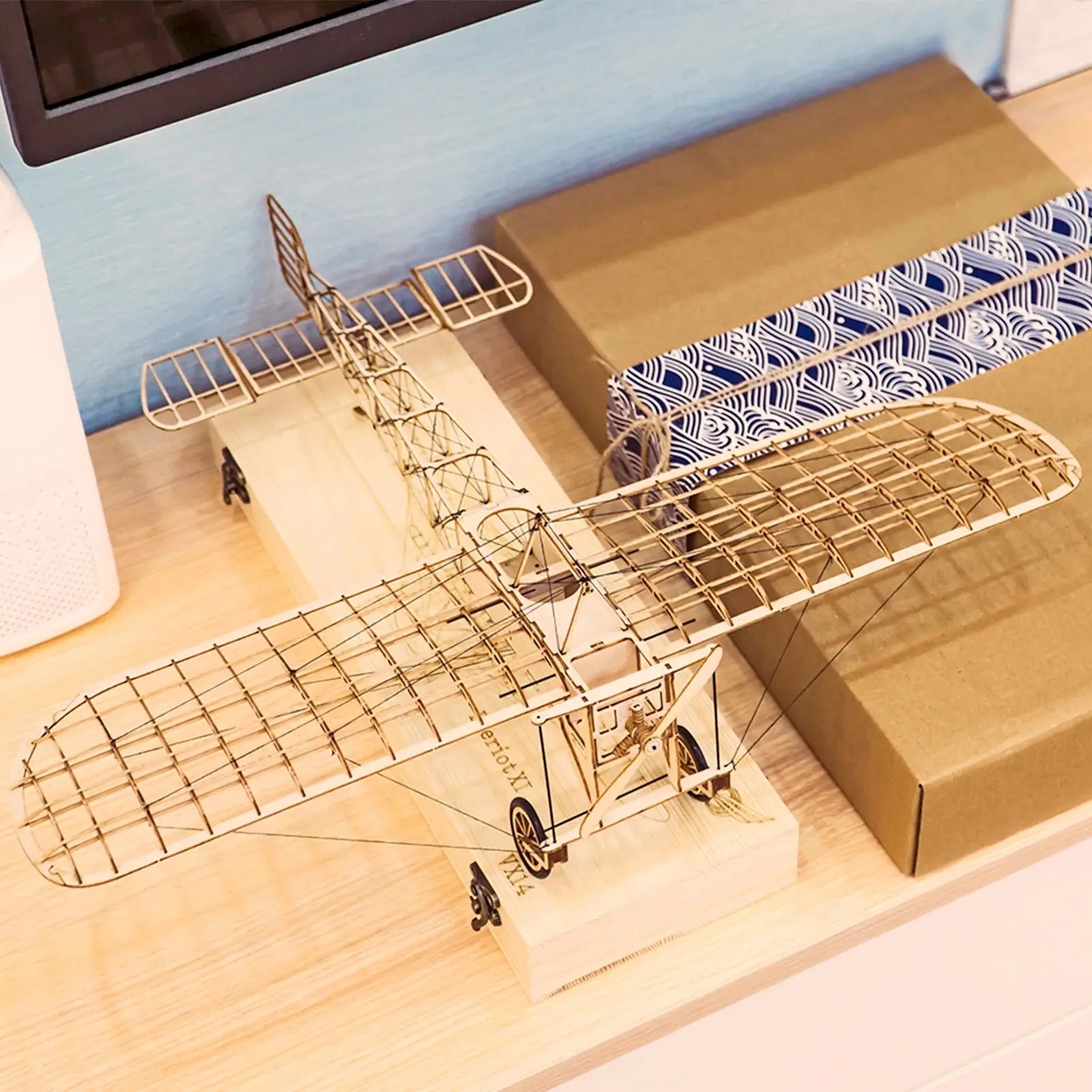 DIY Retro Airplane Model Kit - Model to assemble