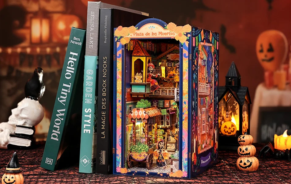 Plaza de los Muertos book nook - Model to assemble