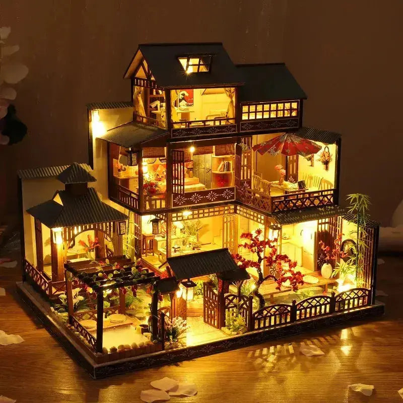 Japanese Dollhouse With Furniture Lights - Model to assemble