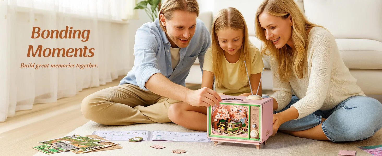 Sakura Dreamy TV Music Box with Light - Model to assemble