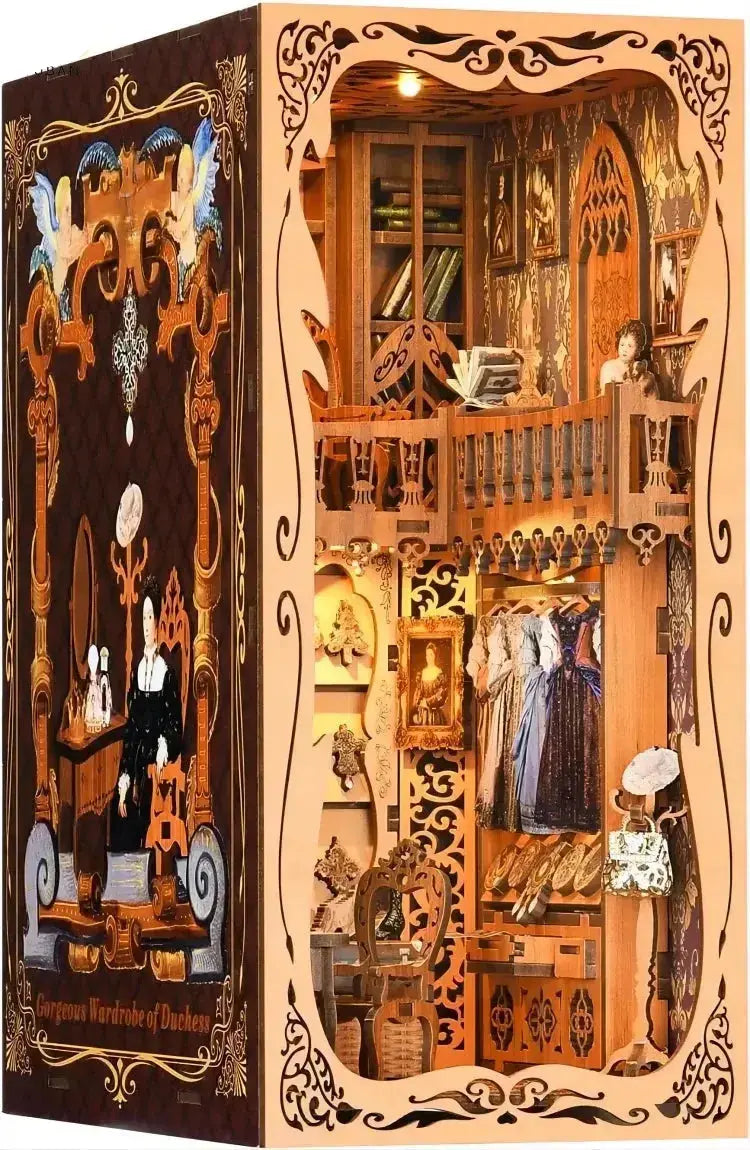 The Master's Dollhouse bookend with LED Light - Model to assemble