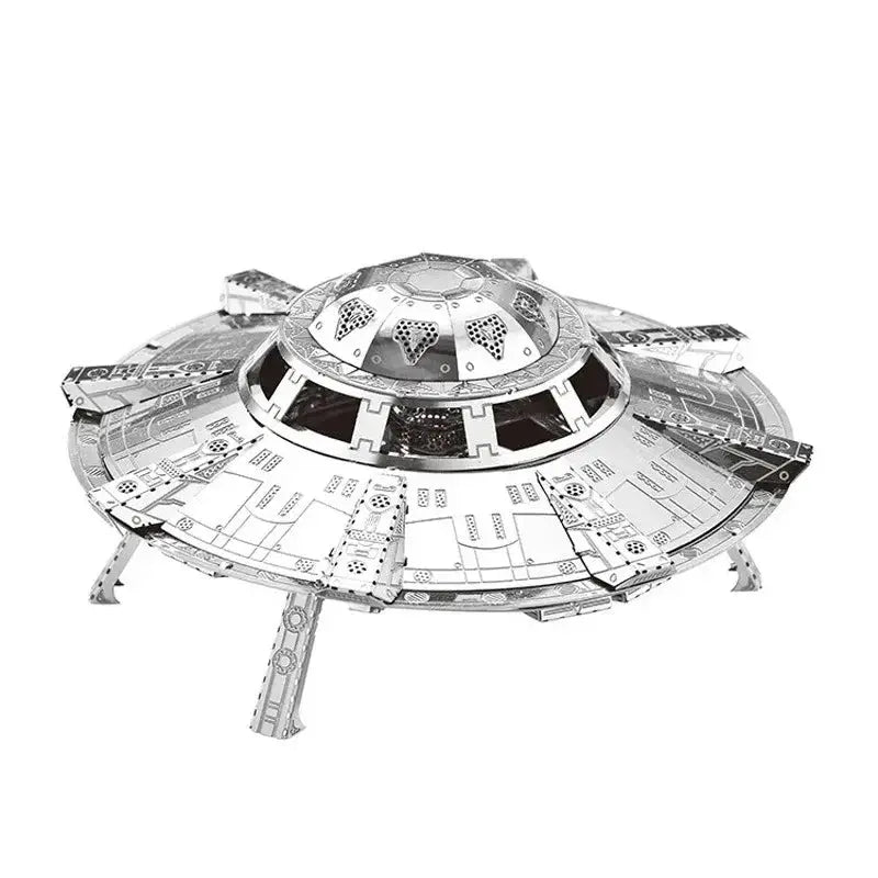 Tactical military vehicle Model to assemble