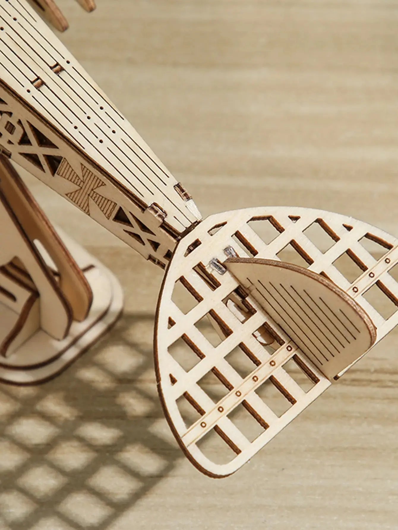 Wooden Plane Model kit to assemble - Model to assemble