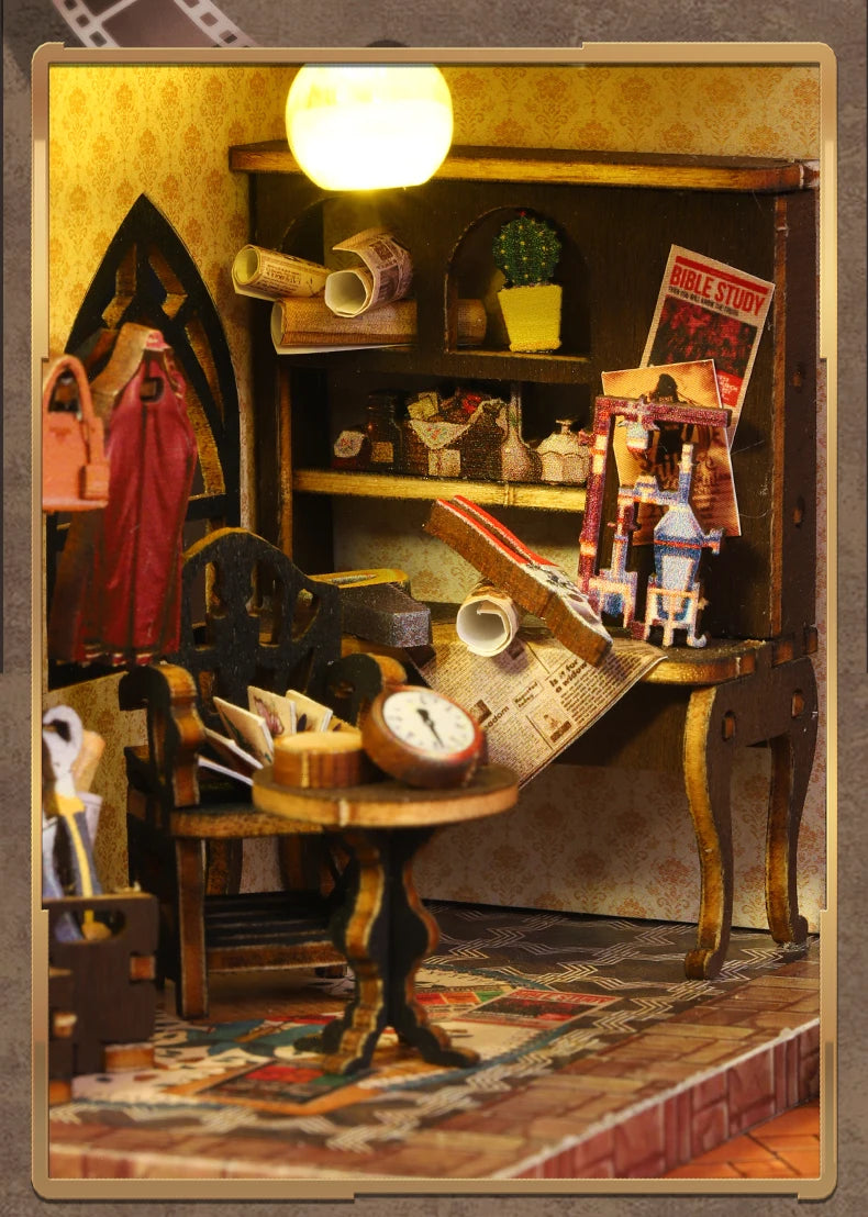 Rail-track Secluded City Figurines Miniatures Bookend Assembled Houses - Model to assemble