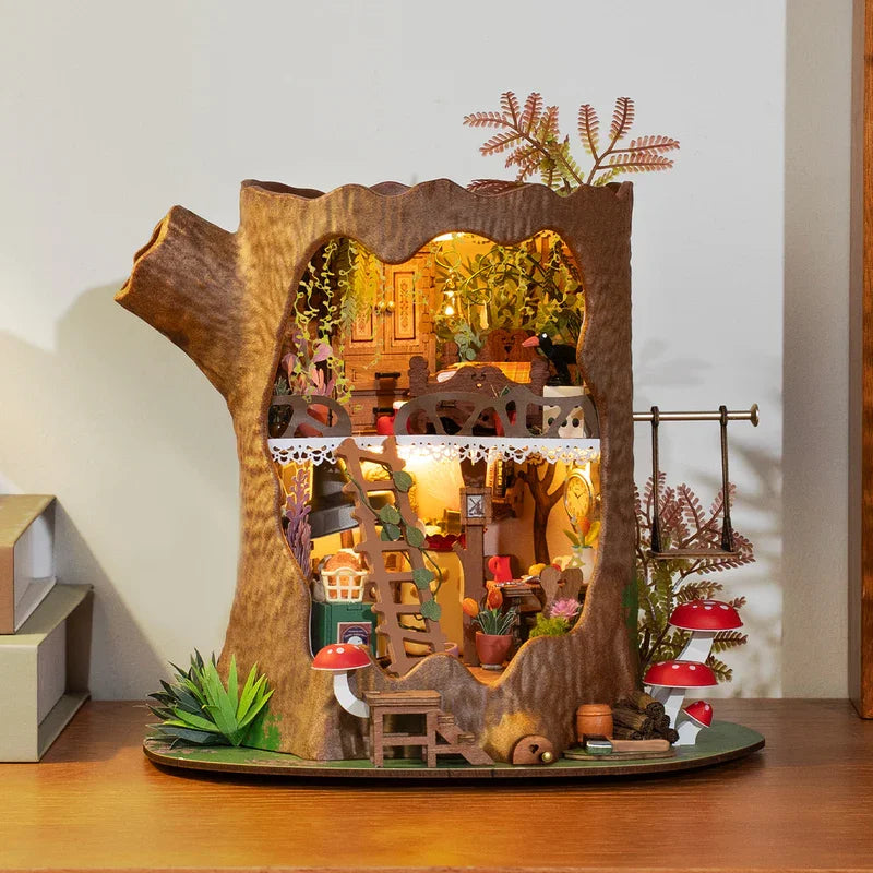 Fairytale Tree House Dollhouse - Model to assemble