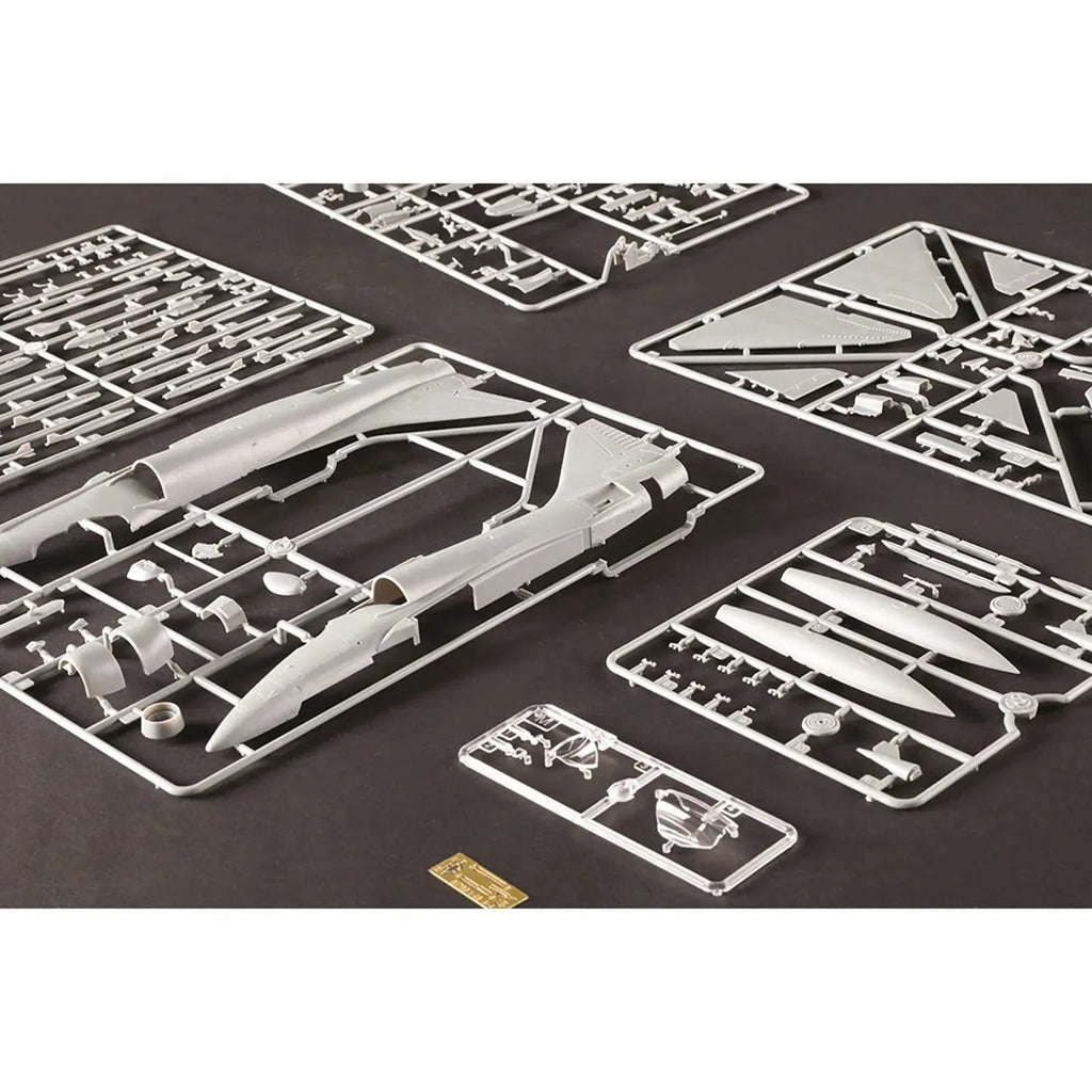 A-4C Skyhawk Attack Aircraft Model Kit 1/48 Scale – Unassembled Plastic Military Jet with Detailed Accessories - Model to assemble