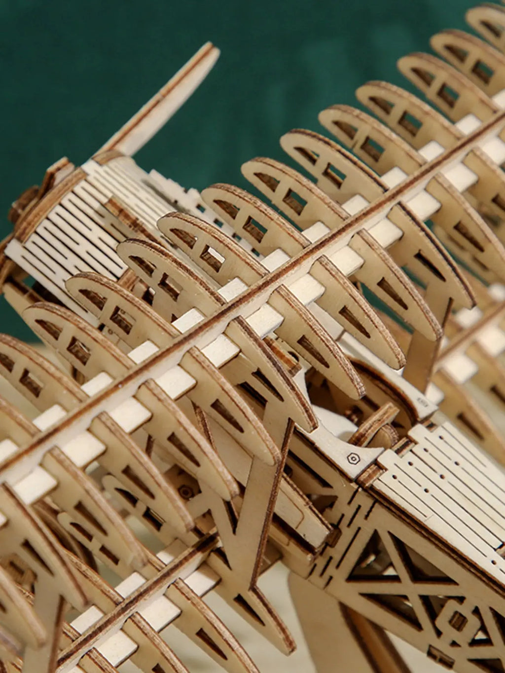 Wooden Plane Model kit to assemble - Model to assemble
