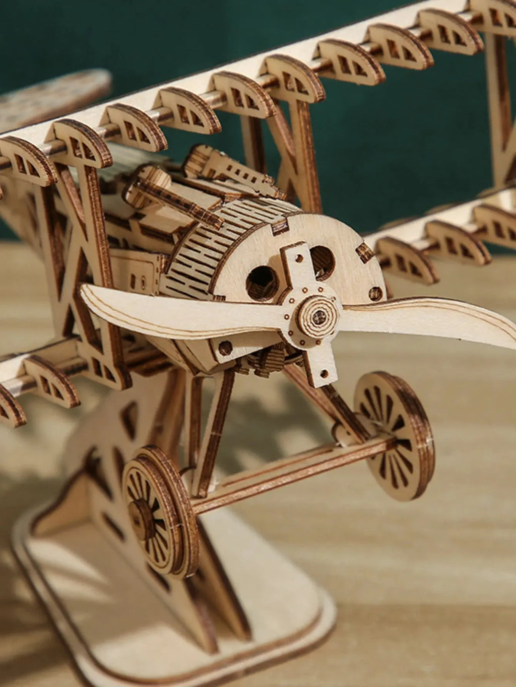Wooden Plane Model kit to assemble - Model to assemble