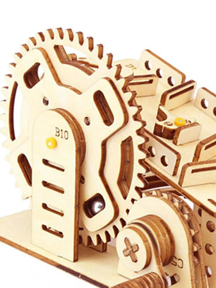 Spiral Marble Run Model to assemble