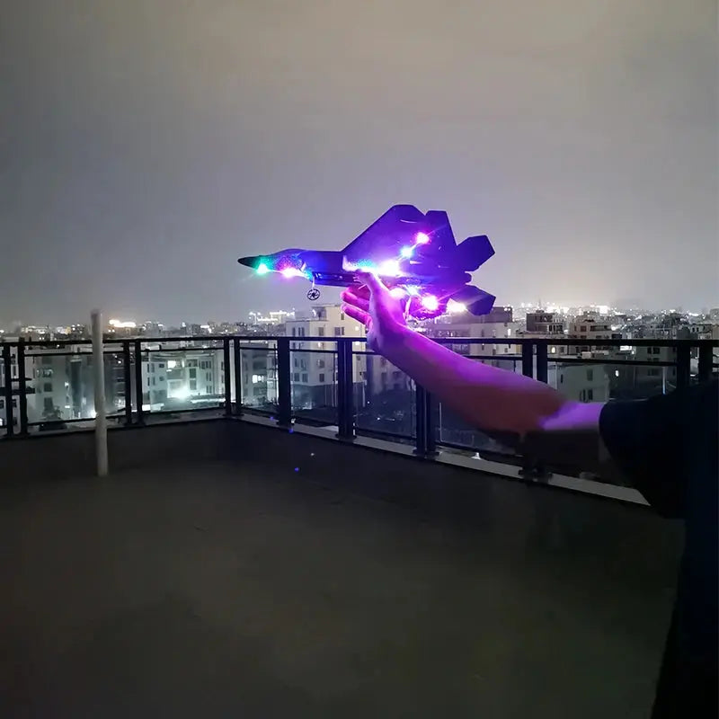 F22S Raptor RC Airplane – 4CH 2.4GHz Remote Control Fighter Jet with 3D/6G Gyroscope, LED Lights & Easy Flight Control Model to assemble