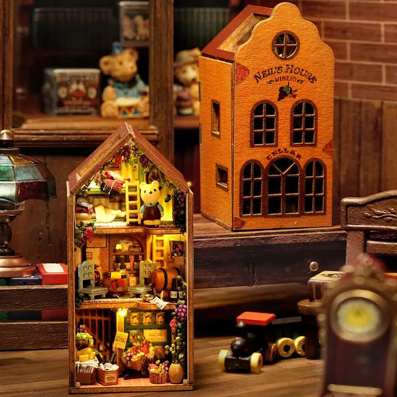 Doll Houses - Model to assemble