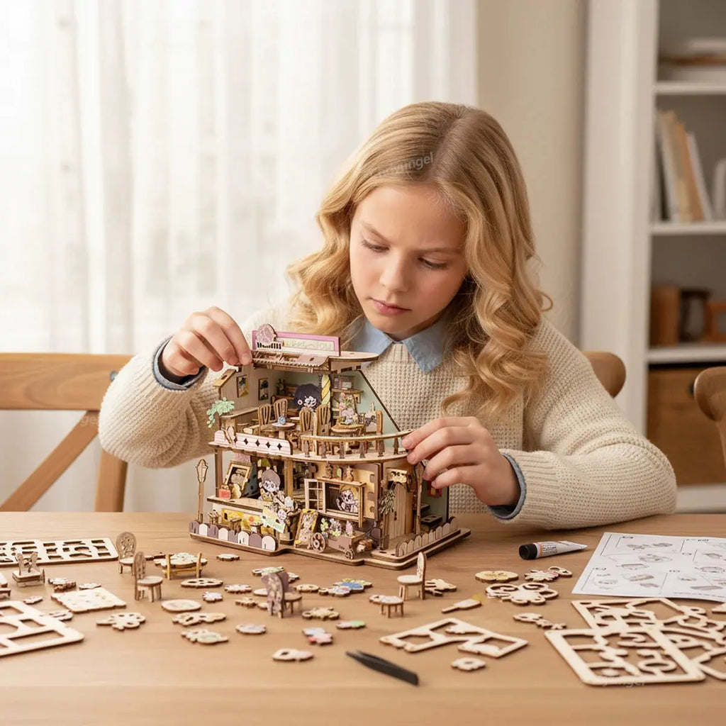 Sweet Shop Miniature House Kit Wooden - Model to assemble