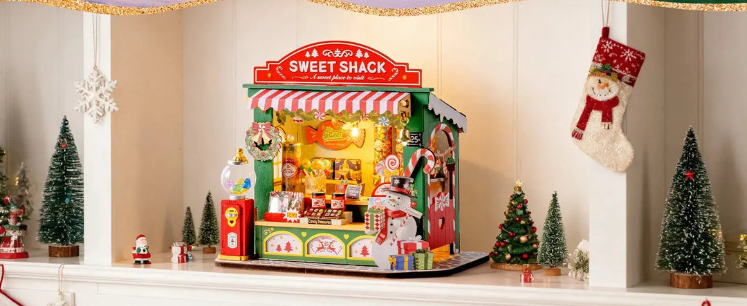 Christmas Candy Stall Dolls House, Christmas Decor - Model to assemble