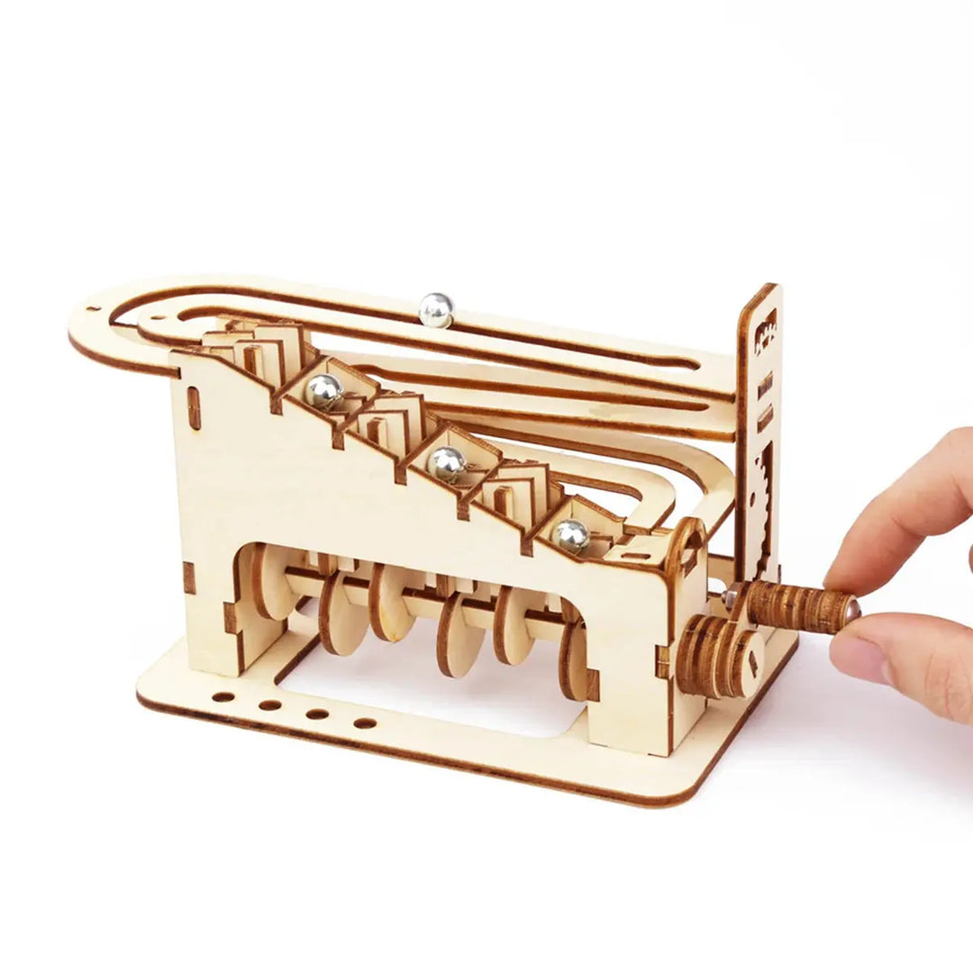 Spiral Marble Run Model to assemble