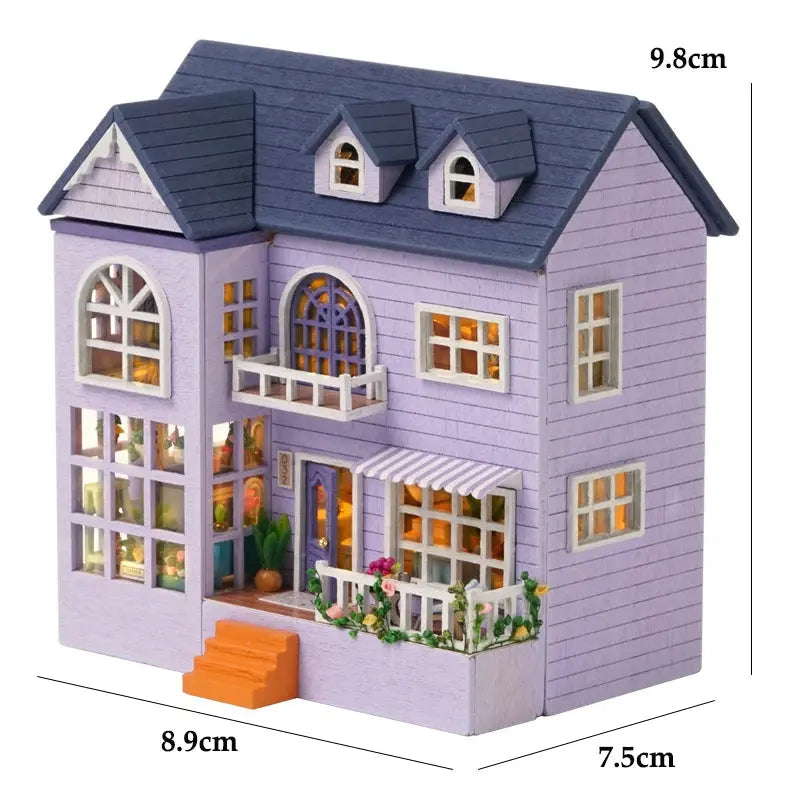 Magnificent Architectural miniature house - Model to assemble