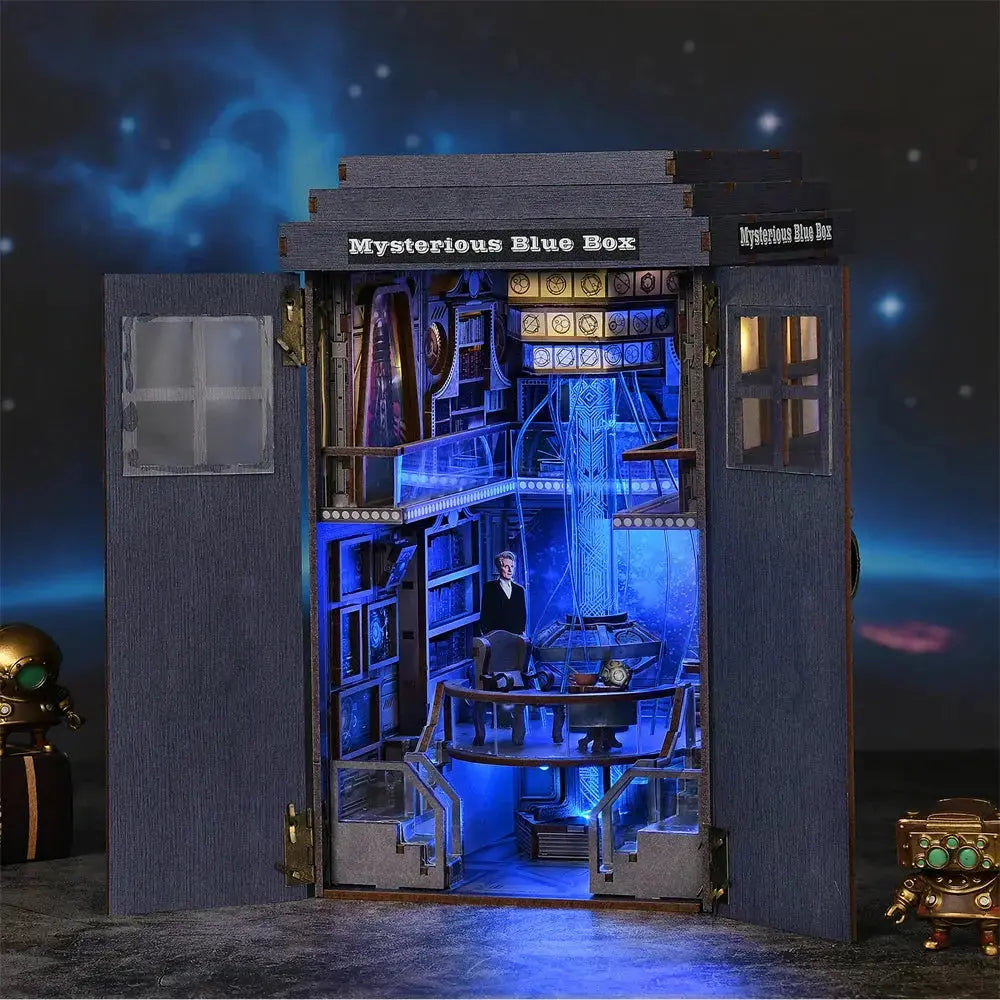 Mysterious Blue Box Bookend - Model to assemble
