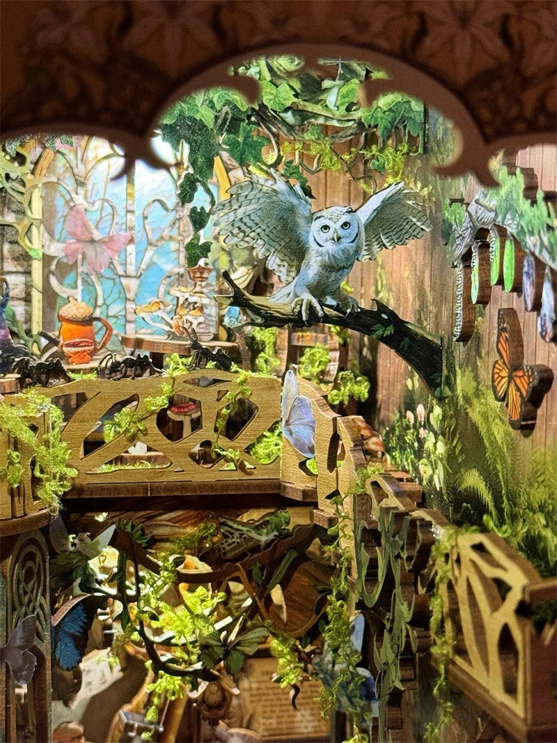 DIY Book Nook Insert Shelf Kits Wooden Miniature Building Kit The Records of Insects Bookend Bookshelf Home Decoration - Model to assemble