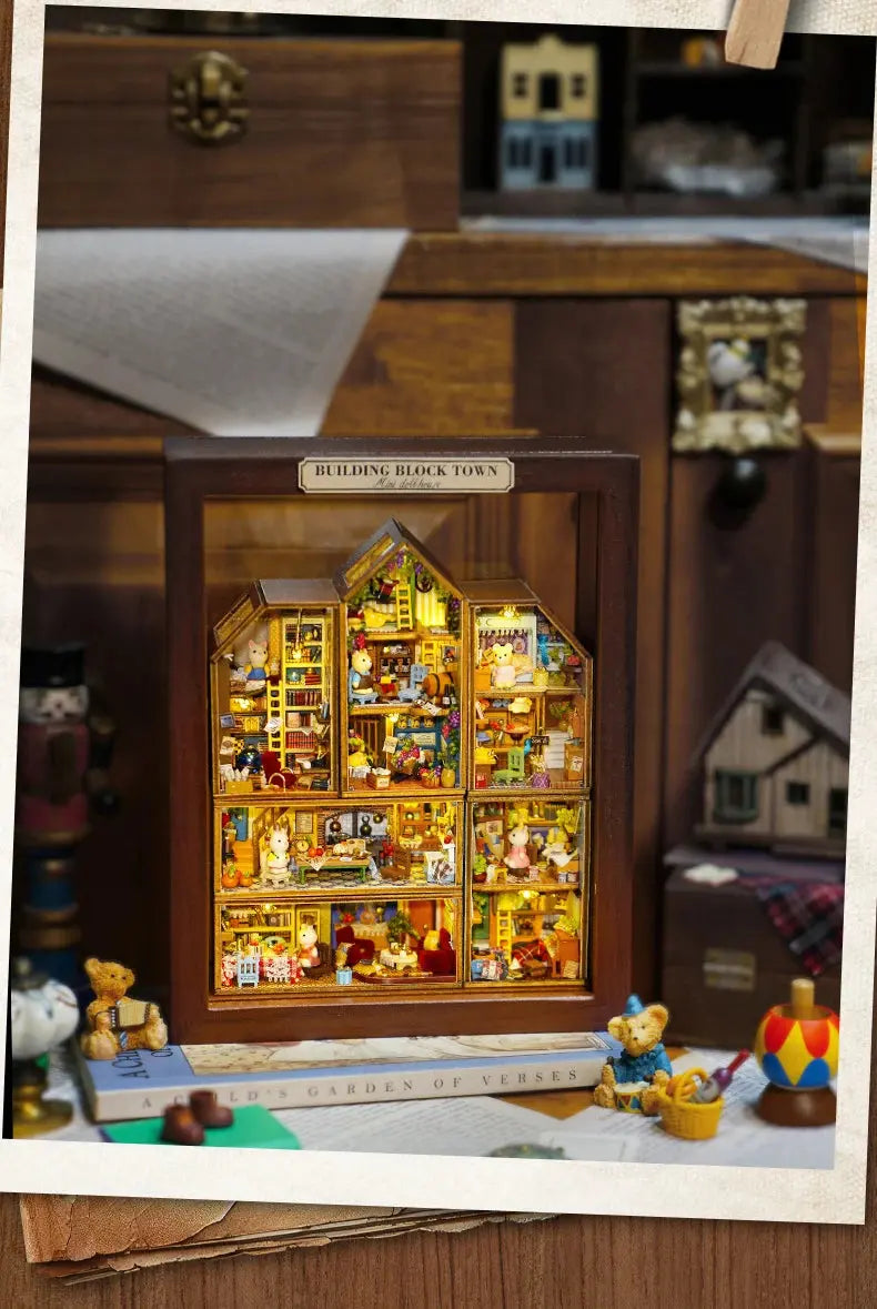 Building Block Town Dollhouse - Model to assemble