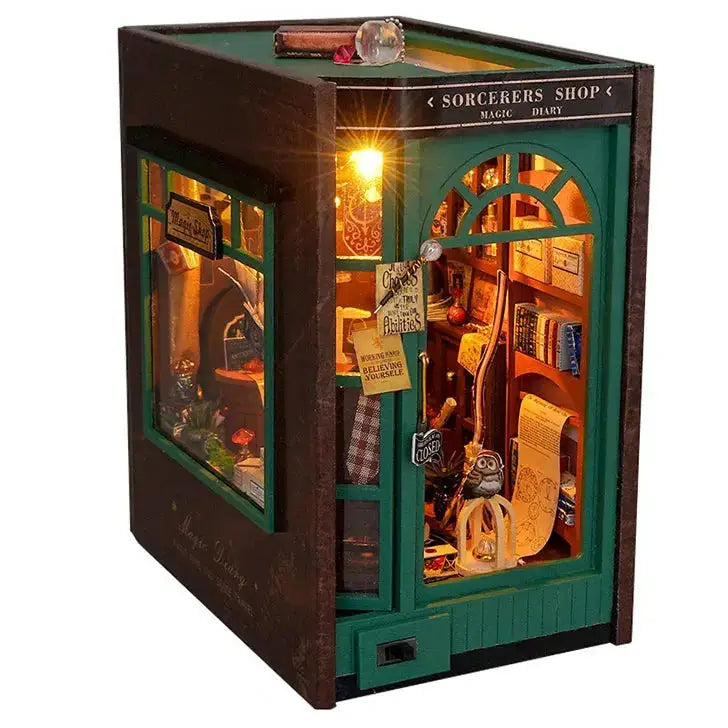 Themed Book Nooks Model to assemble