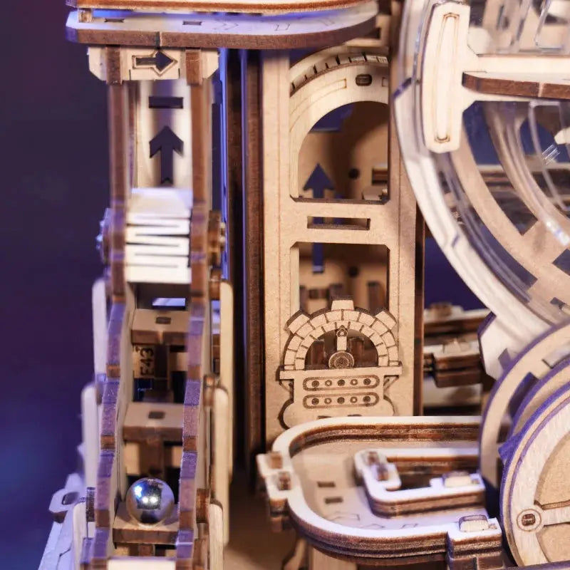 Pinball Model Gear Ball Challenge Model to assemble