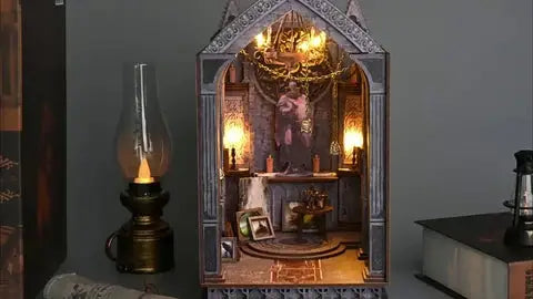 Quiet Night Prayer DIY Book Nook Kit Model to assemble